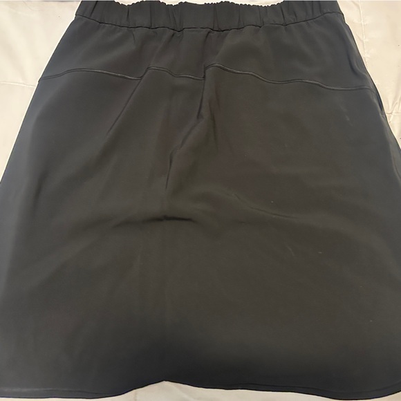 Lululemon on the fly skirt black 10 - Picture 3 of 4